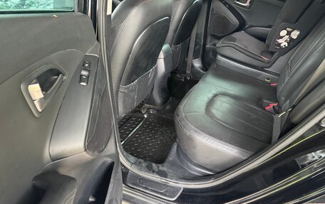 Hyundai ix35 I рестайлинг, 2013 год, 1 300 000 рублей, 10 фотография