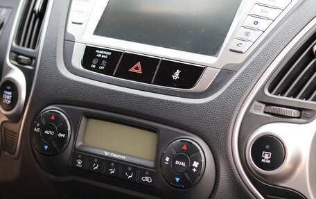 Hyundai ix35 I рестайлинг, 2013 год, 1 250 000 рублей, 10 фотография