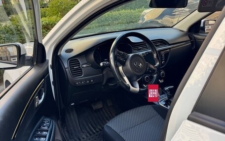 KIA Rio IV, 2018 год, 1 450 000 рублей, 8 фотография