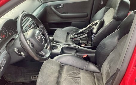 Audi A4, 2005 год, 1 300 000 рублей, 22 фотография