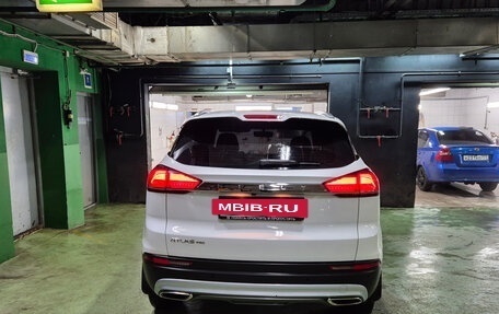Geely Atlas, 2023 год, 1 800 000 рублей, 4 фотография