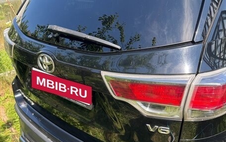 Toyota Highlander III, 2014 год, 2 940 000 рублей, 3 фотография