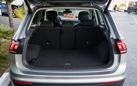 Volkswagen Tiguan II, 2020 год, 2 850 000 рублей, 11 фотография