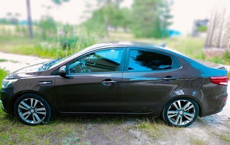 KIA Rio III рестайлинг, 2015 год, 650 000 рублей, 2 фотография