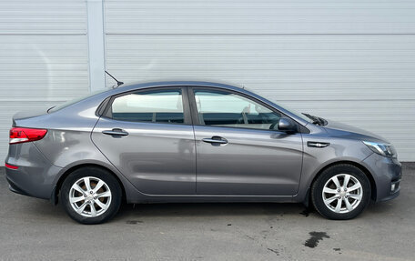 KIA Rio III рестайлинг, 2016 год, 999 000 рублей, 4 фотография