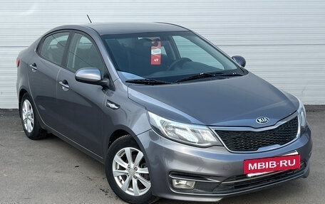 KIA Rio III рестайлинг, 2016 год, 999 000 рублей, 3 фотография