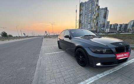 BMW 3 серия, 2006 год, 850 000 рублей, 4 фотография