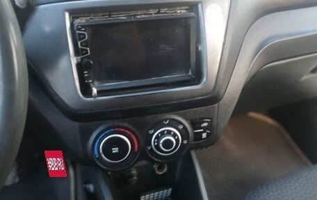 KIA Rio III рестайлинг, 2012 год, 900 000 рублей, 12 фотография