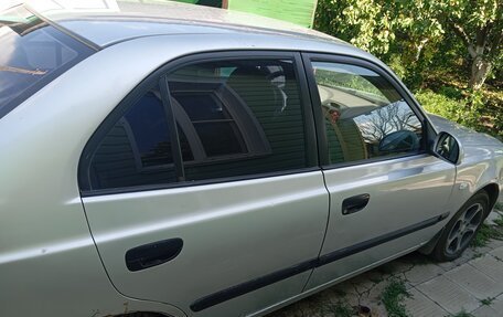 Hyundai Accent II, 2005 год, 300 000 рублей, 3 фотография