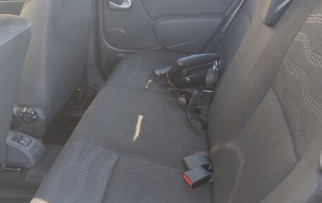 Renault Sandero I, 2013 год, 610 000 рублей, 7 фотография