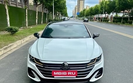Volkswagen Passat CC, 2025 год, 3 444 000 рублей, 2 фотография