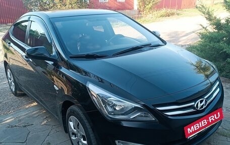 Hyundai Solaris II рестайлинг, 2016 год, 945 000 рублей, 2 фотография