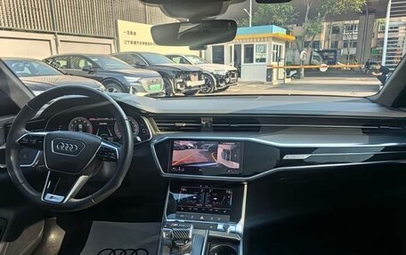 Audi A6, 2021 год, 3 780 000 рублей, 2 фотография