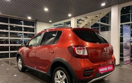 Renault Sandero II рестайлинг, 2018 год, 915 000 рублей, 5 фотография