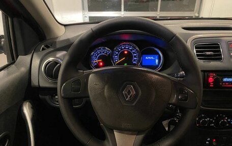Renault Sandero II рестайлинг, 2018 год, 915 000 рублей, 10 фотография