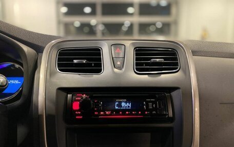 Renault Sandero II рестайлинг, 2018 год, 915 000 рублей, 14 фотография
