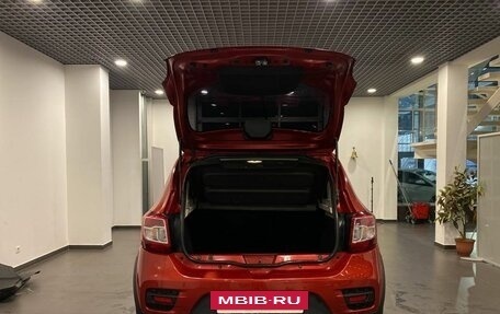 Renault Sandero II рестайлинг, 2018 год, 915 000 рублей, 34 фотография