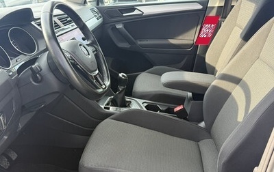 Volkswagen Tiguan II, 2019 год, 1 750 000 рублей, 1 фотография