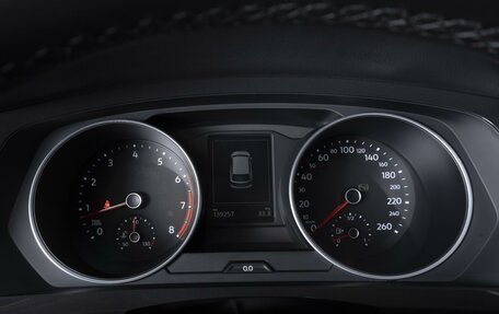 Volkswagen Tiguan II, 2021 год, 2 384 000 рублей, 20 фотография