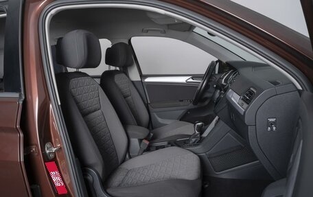Volkswagen Tiguan II, 2021 год, 2 384 000 рублей, 8 фотография