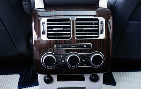 Land Rover Range Rover IV рестайлинг, 2014 год, 3 675 000 рублей, 30 фотография
