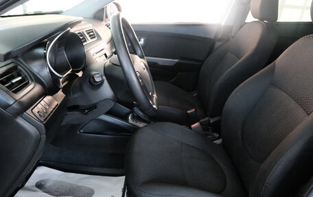 KIA Rio III рестайлинг, 2015 год, 989 000 рублей, 8 фотография