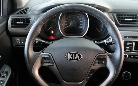 KIA Rio III рестайлинг, 2015 год, 989 000 рублей, 13 фотография