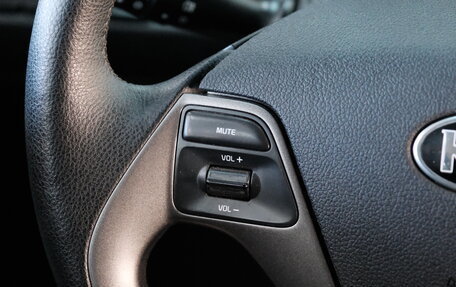 KIA Rio III рестайлинг, 2015 год, 989 000 рублей, 14 фотография