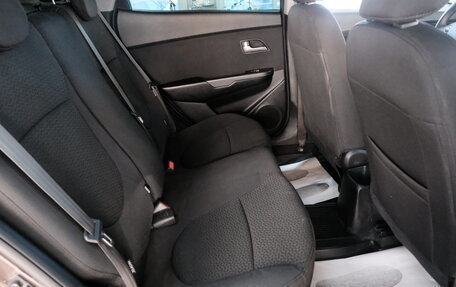 KIA Rio III рестайлинг, 2015 год, 989 000 рублей, 24 фотография
