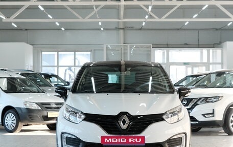 Renault Kaptur I рестайлинг, 2019 год, 1 799 000 рублей, 3 фотография