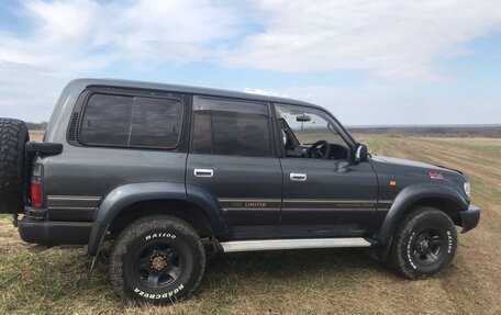 Toyota Land Cruiser 80 рестайлинг, 1991 год, 1 100 000 рублей, 4 фотография