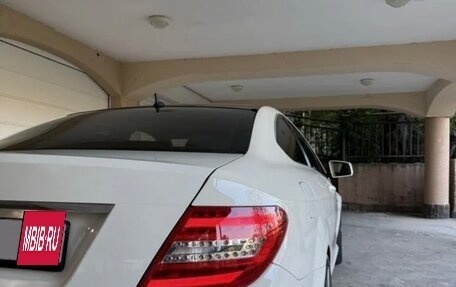Mercedes-Benz C-Класс, 2012 год, 1 400 000 рублей, 22 фотография