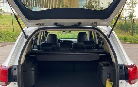 Mitsubishi Outlander III рестайлинг 3, 2018 год, 1 700 000 рублей, 5 фотография