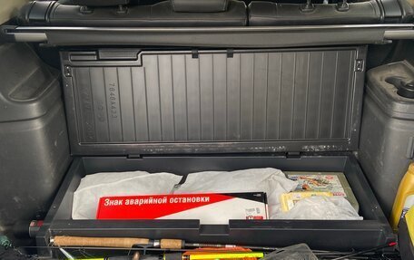 Mitsubishi Outlander III рестайлинг 3, 2018 год, 1 700 000 рублей, 6 фотография