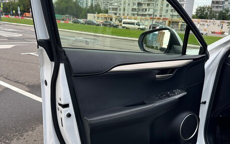Lexus NX I, 2017 год, 2 400 000 рублей, 13 фотография