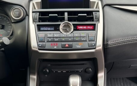 Lexus NX I, 2017 год, 2 400 000 рублей, 24 фотография