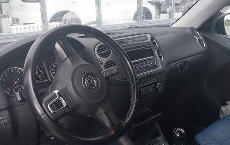 Volkswagen Tiguan I, 2014 год, 900 000 рублей, 5 фотография
