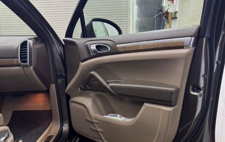 Porsche Cayenne III, 2011 год, 2 099 000 рублей, 4 фотография