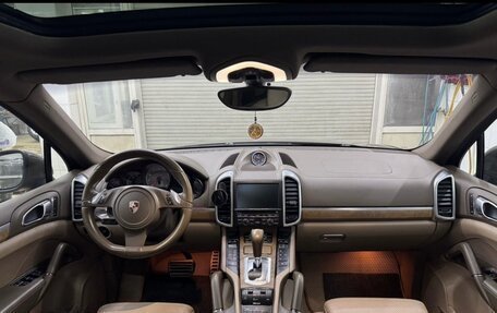 Porsche Cayenne III, 2011 год, 2 099 000 рублей, 6 фотография