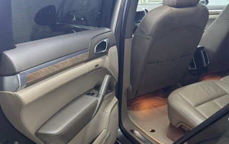 Porsche Cayenne III, 2011 год, 2 099 000 рублей, 9 фотография