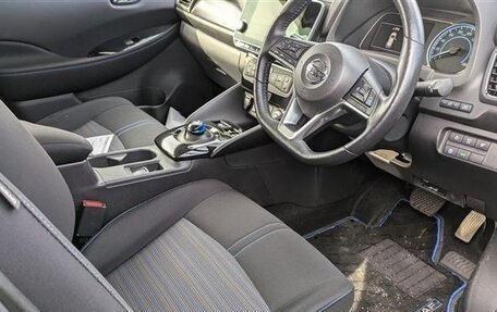 Nissan Leaf II, 2020 год, 1 350 000 рублей, 18 фотография