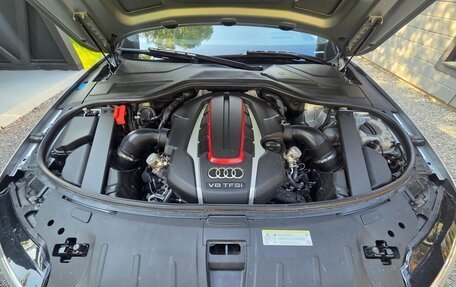 Audi S8, 2017 год, 8 200 000 рублей, 10 фотография