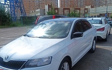 Skoda Rapid I, 2017 год, 1 050 000 рублей, 2 фотография