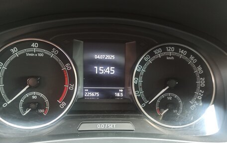 Skoda Rapid I, 2017 год, 1 050 000 рублей, 7 фотография