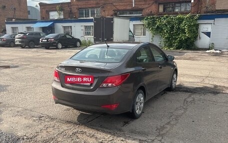 Hyundai Solaris II рестайлинг, 2016 год, 1 000 000 рублей, 4 фотография