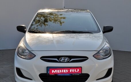 Hyundai Solaris II рестайлинг, 2013 год, 949 000 рублей, 2 фотография