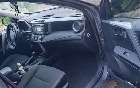 Toyota RAV4, 2013 год, 1 050 000 рублей, 11 фотография