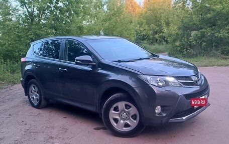 Toyota RAV4, 2013 год, 1 050 000 рублей, 9 фотография