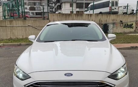 Ford Fusion (North America) II, 2016 год, 1 120 000 рублей, 1 фотография