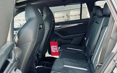 Skoda Kodiaq, 2025 год, 5 290 000 рублей, 30 фотография